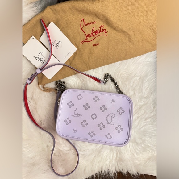 Christian Louboutin Radiolubi Small Loubinthesky Camera
Shoulder Bag - Picture 7 of 17